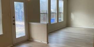 Bright & Spacious 3BR/2.5BA with Loft and Two-Car Garage in Sendero Springs Gallery 32