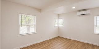 4723 Arlington Avenue Gallery 12