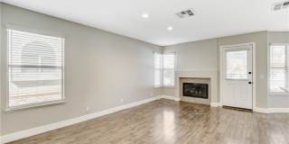 7844 Millhopper Avenue Gallery 13