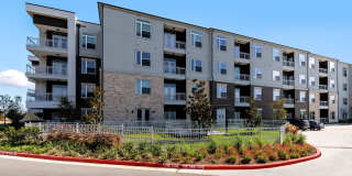 Vera Cedar Park Gallery 43