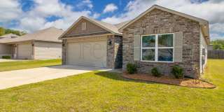 Modern Living in Wisteria: Contemporary 3-Bed 2-Bath Oasis Near I-430 Gallery 5