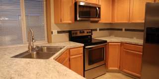 Spacious 2-Story 3-Bedroom Townhome for Lease - 3125 NE 118th Ave. Gallery 6