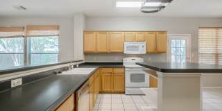 4 Bedroom, 2.5 Bath Home in Vista Oaks 4 Bedroom, 2.5 Bath Home in Vista Oaks Gallery 37