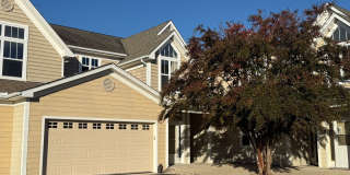 Spacious villa living with low-maintenance convenience in sought-after Hearthstone Manor! Spacious villa living with low-maintenance convenience in sought-after Hearthstone Manor! Gallery 1