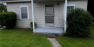 Charming 1 Bed, 1 Bath Home! Gallery 1