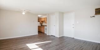 Candlelight Apartments Gallery 15