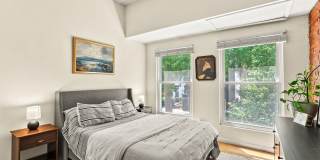 Charming Row Home | 2 Bed | 1 Bath | 950 Sf | Fenced Backyard | 2 Surface Parking Spaces Gallery 23