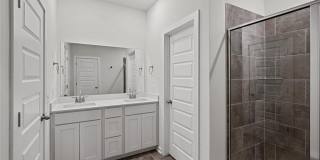 4790 W Planetree Street Gallery 15