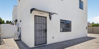 11842 Arminta Street 11842 Arminta Street Gallery 1