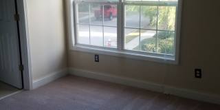 Lovely Townhome in Southeast Columbia Gallery 25