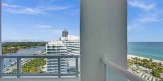 4401 Collins Ave Gallery 1