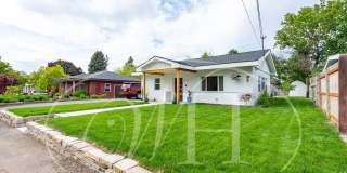 Country Living in Gorgeous 2 Bedroom Home Near Town Gallery 30