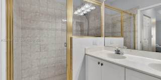2151 Umbrella Cay Gallery 22