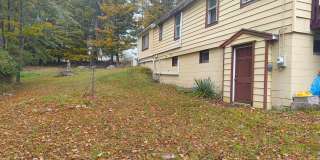 18 Maple Street E Gallery 1