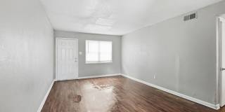 Creekside Meadows Apartment Gallery 15