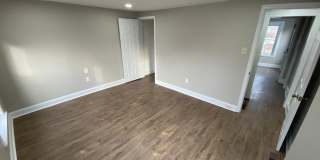 220 PEARL Street Gallery 14