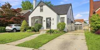427 N Waverly Street Gallery 1