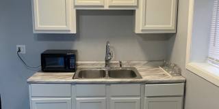 2637 West Luther Street - 1F Gallery 1