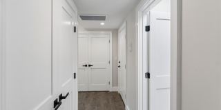 780 New York Avenue Gallery 13