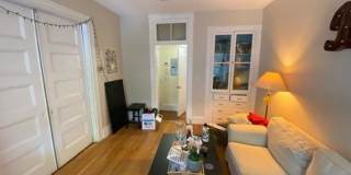 Large 4 bed in Mission Hill Gallery 4