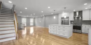 10 LOGANWOOD Court Gallery 9