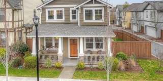 Beautiful 4 Bedroom Home In Villebois! Gallery 1
