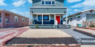 REMODELED HUGE BRIGHT 2400sf 4BR/3.5BA Havenscourt Split Level Home w Cottage AVAIL NOW Gallery 1