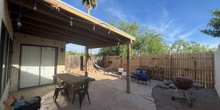 2 Bedroom 2 bath private enclosed yard for Gallery 1