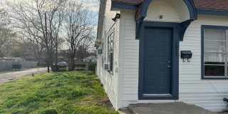 1613 Park Street Gallery 37