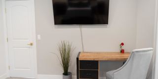 6337 Agnes Ave Gallery 21