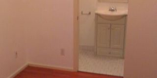 1529 5th Ave Gallery 4