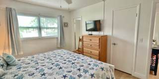 Available MAY - DEC 2026 Fully Furnished Turn Key 2 BR 2 BA inc Utilities Heart of Downtown Vero! 55+ Community Gallery 18
