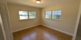 Spacious 3BR Rental with Outdoor Living Space Gallery 25