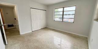 675 SW 7th Ave Gallery 10