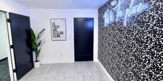 The Freehand Apartments Gallery 39