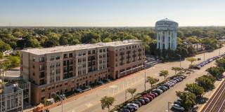 HQ Residences Gallery 21