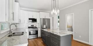 360 Landing Entry Gallery 12