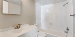 Spacious 4 Bed Condo Gallery 23
