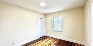 98 Safford St Gallery 27
