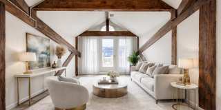 Thames Point Gallery 10
