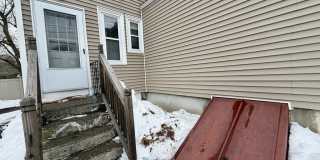 274 Newtonville Ave Gallery 34