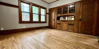 Wonderful 2 Bedroom 1 Bath Single Family Home!! Gallery 4