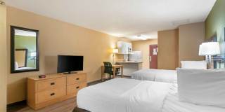 Kansas City - Overland Park - Quivira Rd. Gallery 33