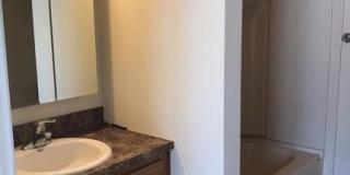 95 Main 2c Street Gallery 2