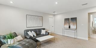 105 MEADOW CREEK Drive Gallery 16