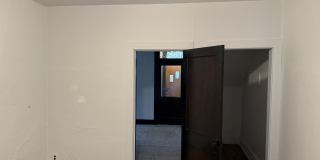 3518 Beechwood Boulevard Gallery 14