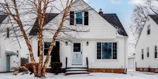 Welcome to a well-maintained 3-bedroom 1-bath home - Willowick, OH 44095 Gallery 1