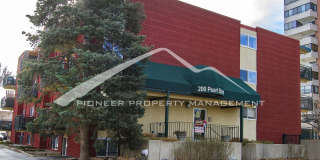 Cozy Condo with Assigned Parking Spot and Balcony Gallery 1