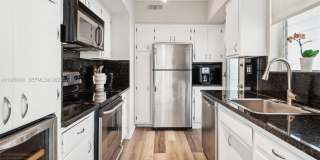 9101 E Bay Harbor Dr Gallery 23