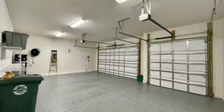 Stunning 4 Bedroom 3-bathroom home located in Mosaic! Gallery 118